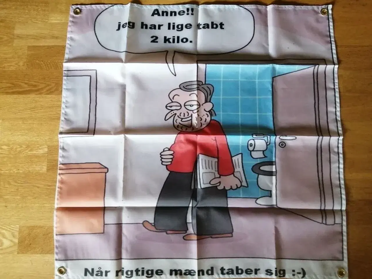 Billede 15 - øl banner som der er i loftet på Engelske barer