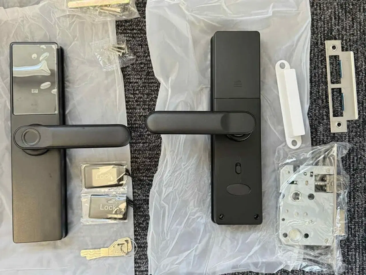 Billede 4 - 2 stk. Smart Lock Entrivo HR05 Sort