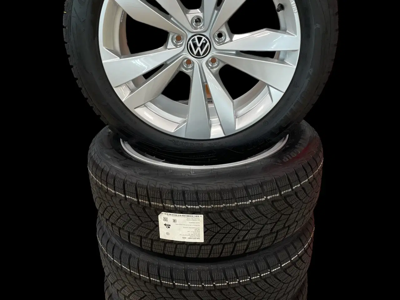 Billede 2 - Fabryksnye 18" VW ID.3 HJUL 215/55r18 Ref.P31 VINTERDÆK