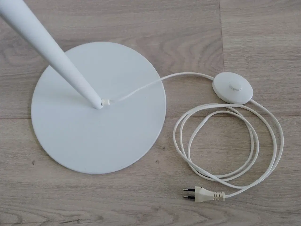 Billede 3 - JEKA standerlampe / gulvlampe, model 1049-G.