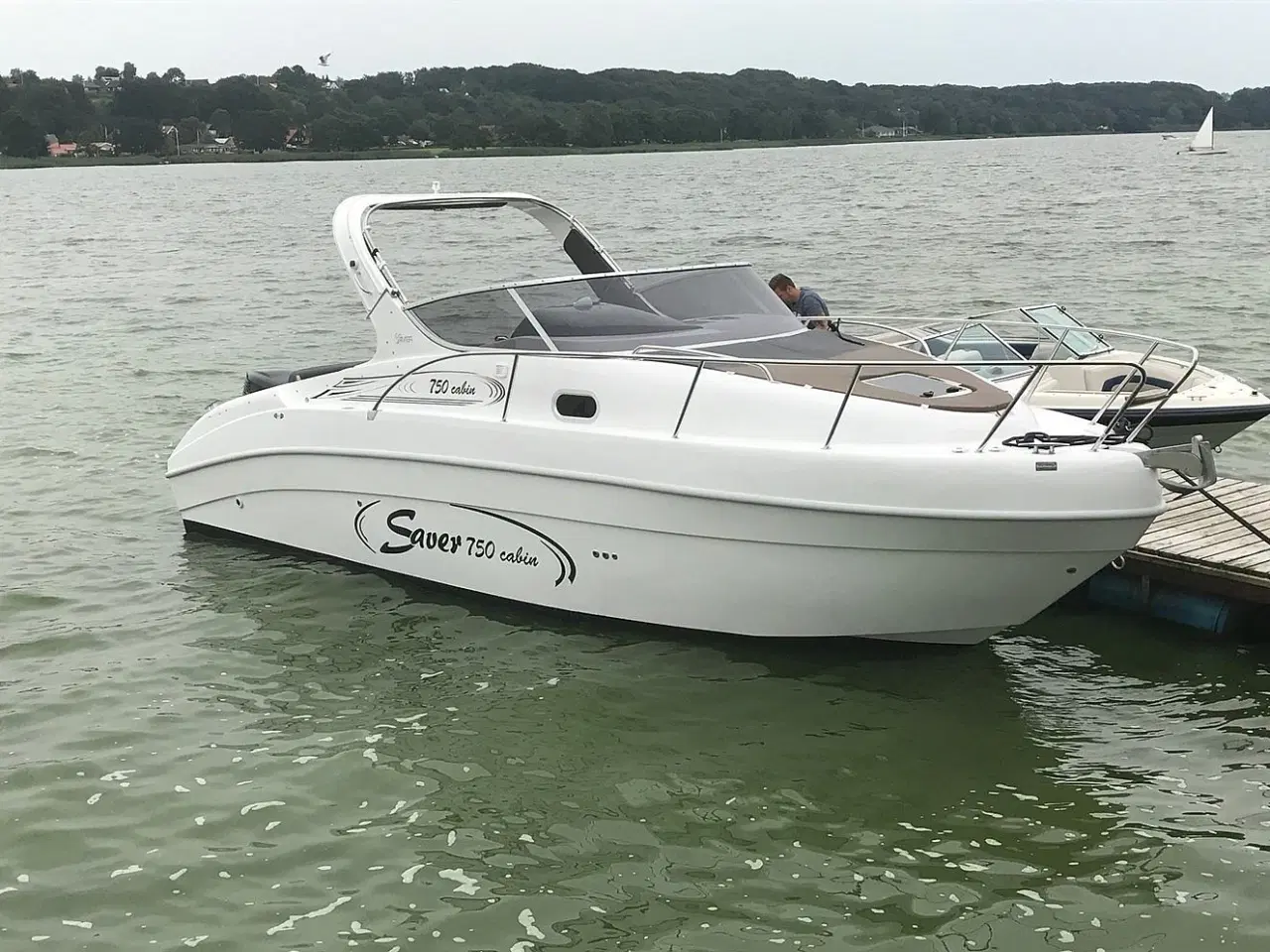 Billede 1 - Flot Saver 750 Cabin 300HK