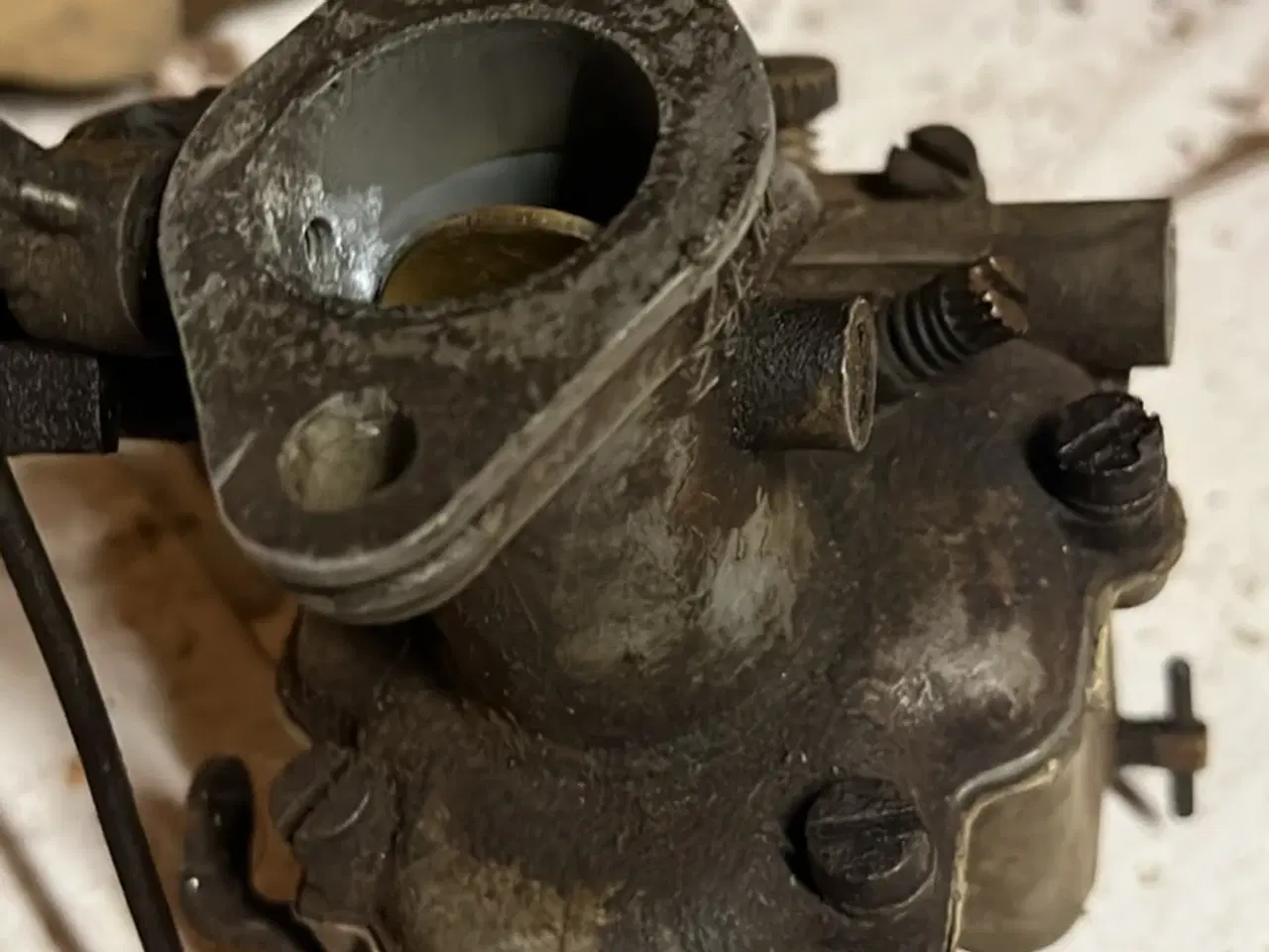 Billede 5 - 35 benzinmotor på foto.bagtøj føler ikke.kanlæses 