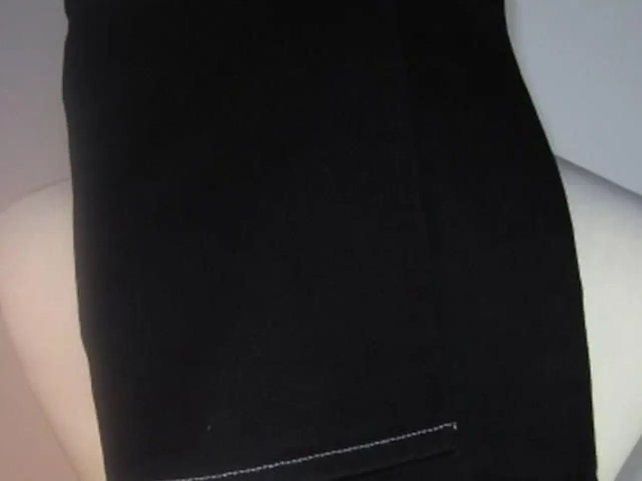 Billede 5 - Acne, sorte jeans, str 36