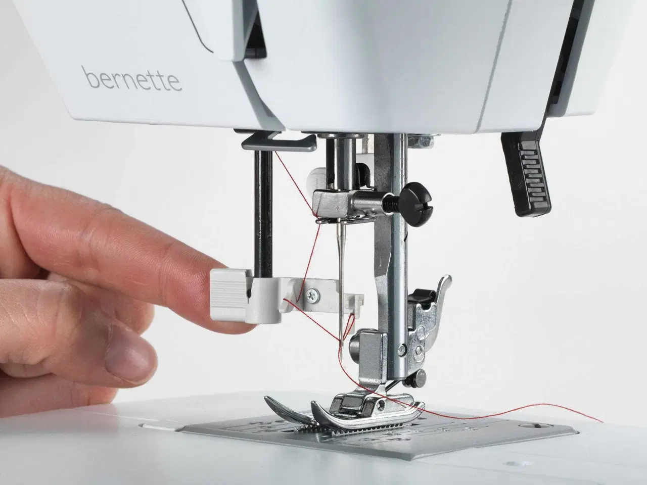 Billede 7 - Bernette B33 symaskine – perfekt til begyndere 