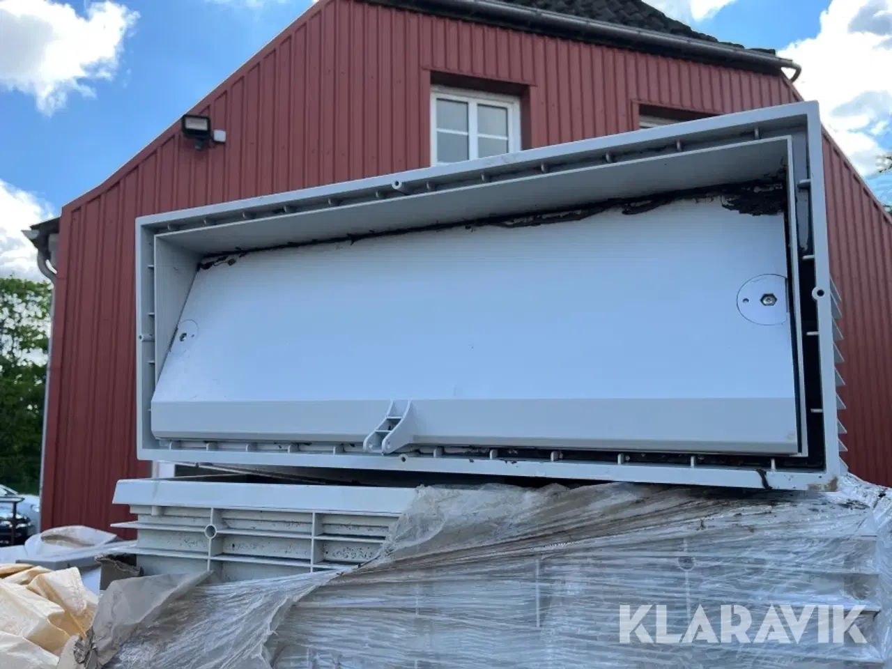 Billede 2 - Ventilatorer og rammer  Skiold ca. 48 styk