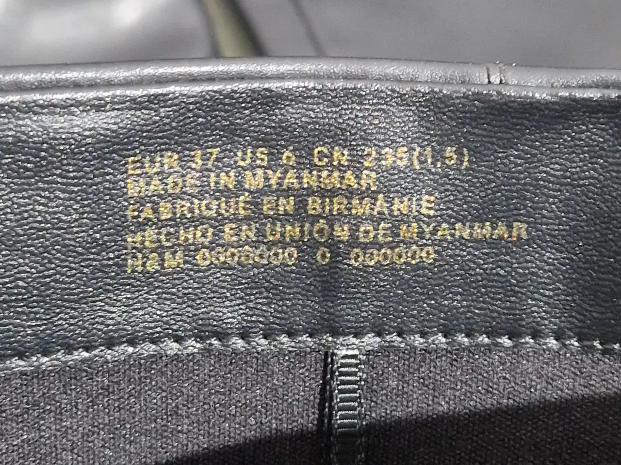 Billede 5 - H&M Støvler, Sort, EUR 37,High knee Boots