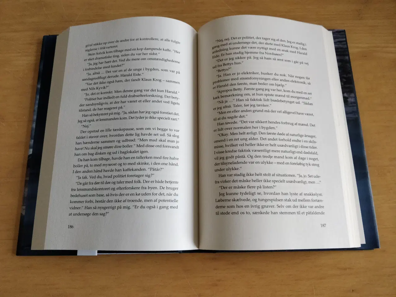 Billede 3 - Dødens net, Gunnar Staalesen