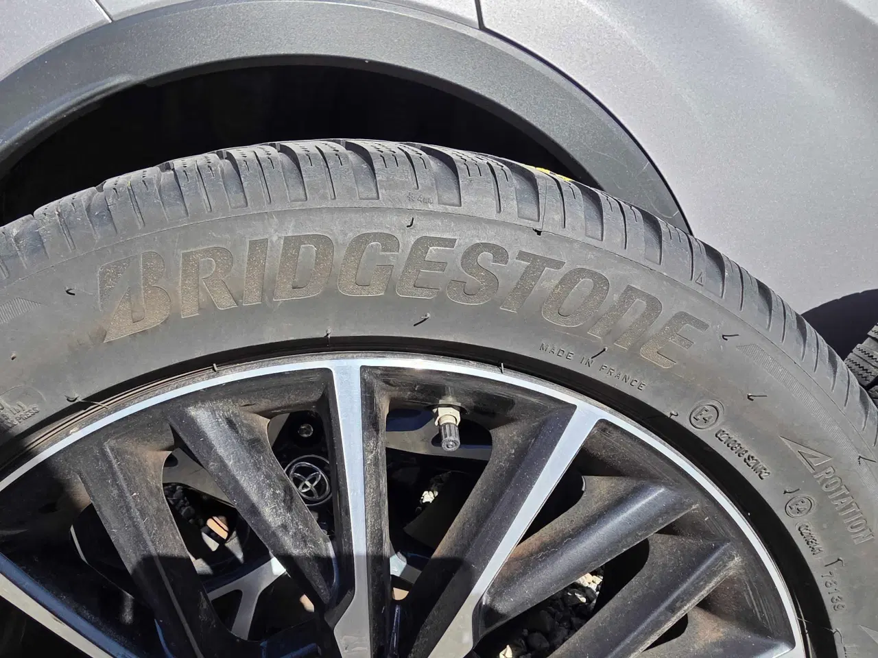 Billede 1 - Vinterhjul på alufælge, Toyota
