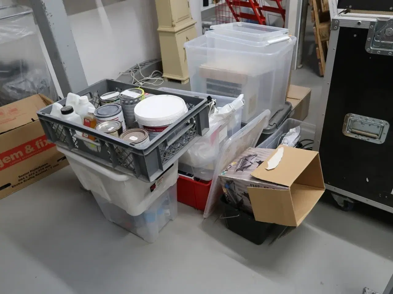 Billede 6 - Højtaler SOUNDKING, flightcase, div. Værktøj, maling m.m.