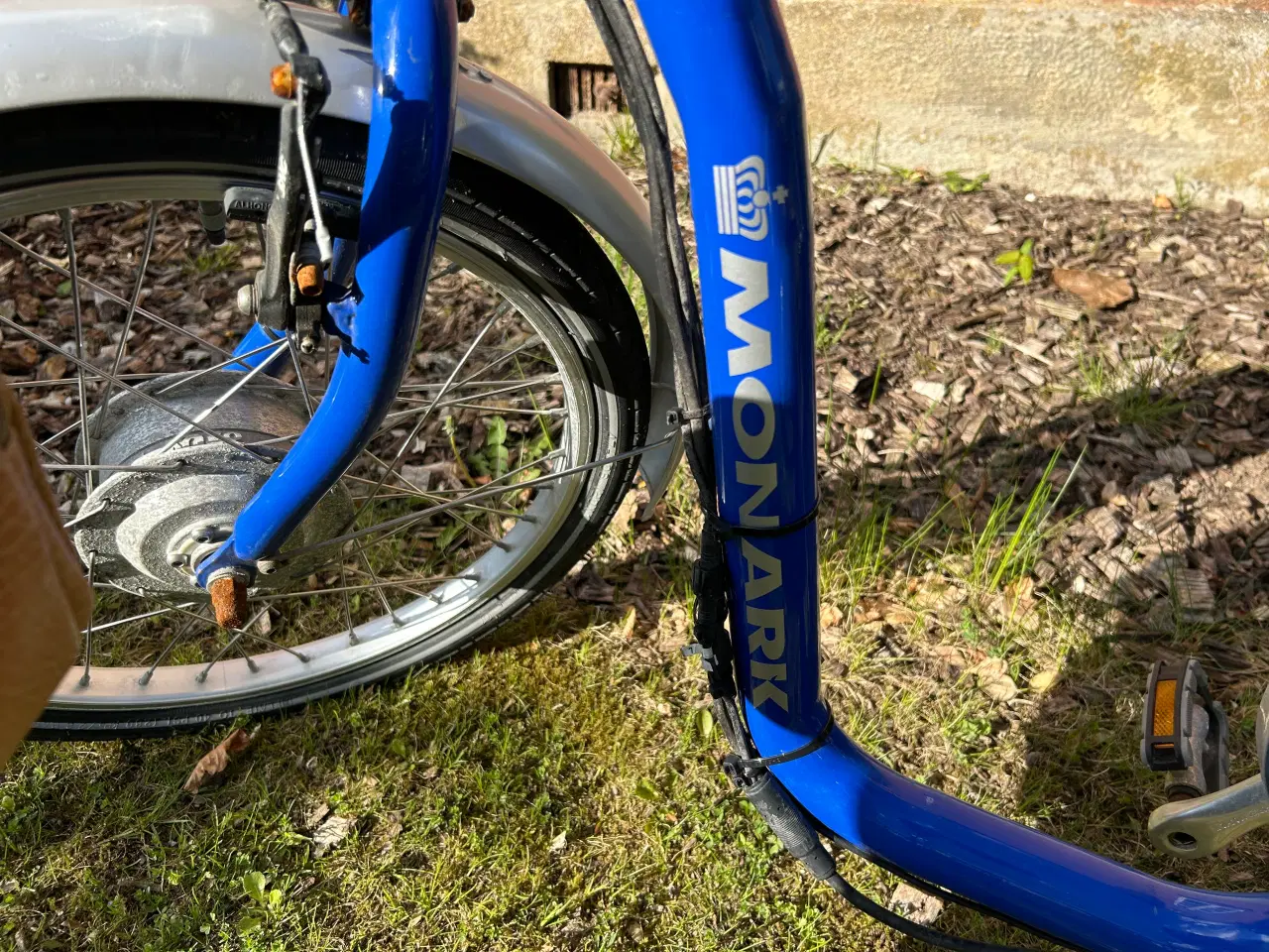 Billede 2 - Monark el handikap cykel 
