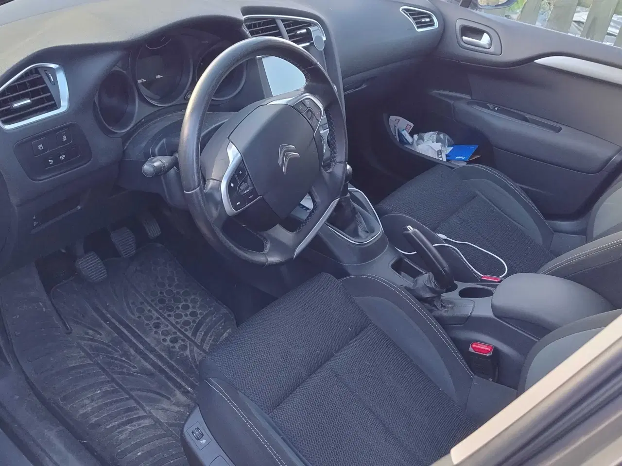 Billede 8 - Citroen C4 1.6 100Hk 5 dørs