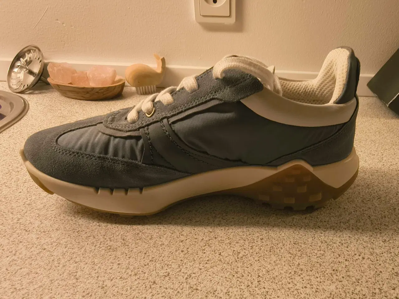 Billede 5 - Ubrugte Ecco sneakers str. 39 