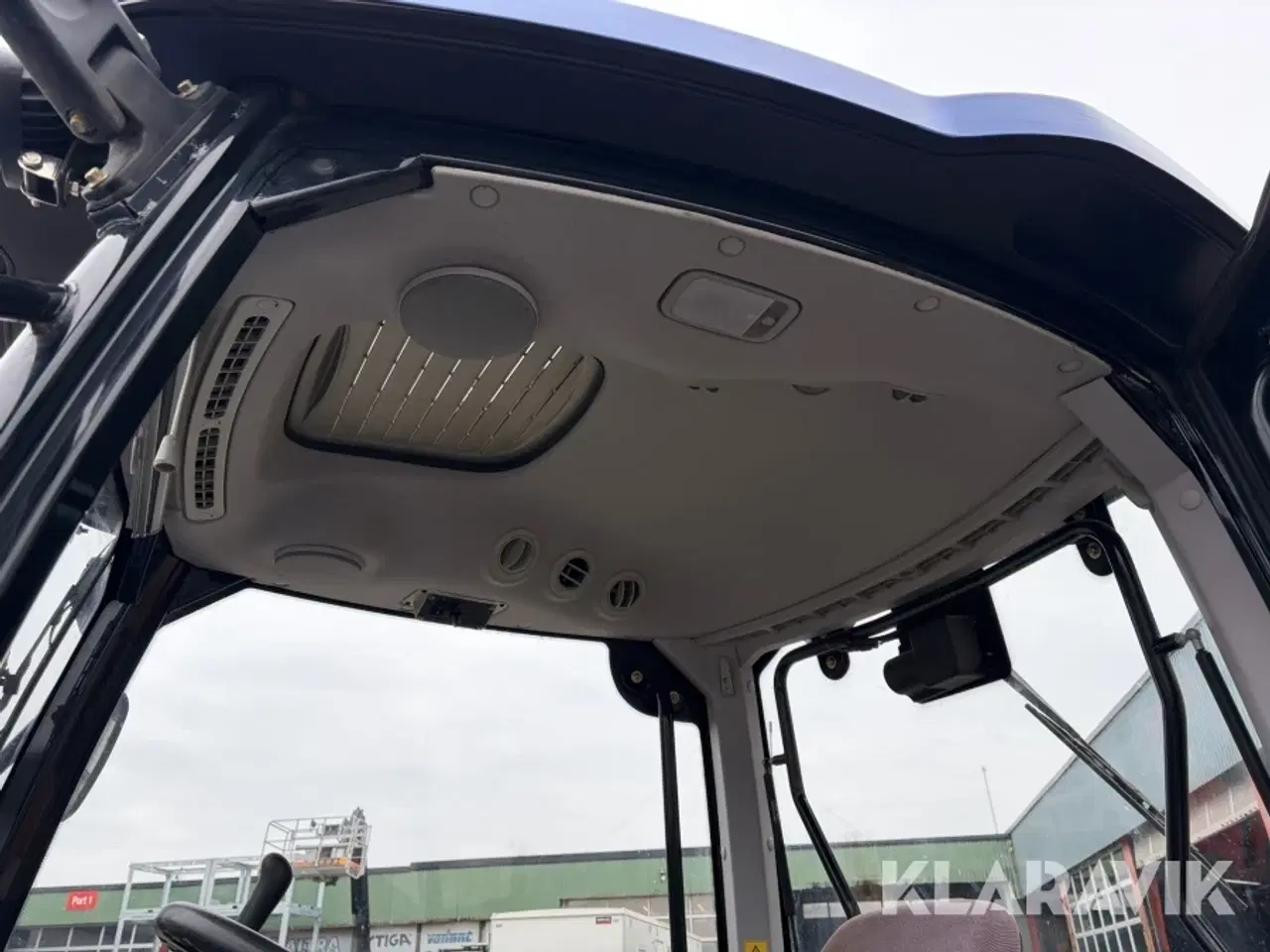 Billede 11 - Traktor Lovol M504 med frontlæsser