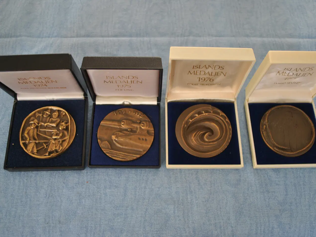 Billede 2 - Islands Medaljer 1974, 75, 76 og 77