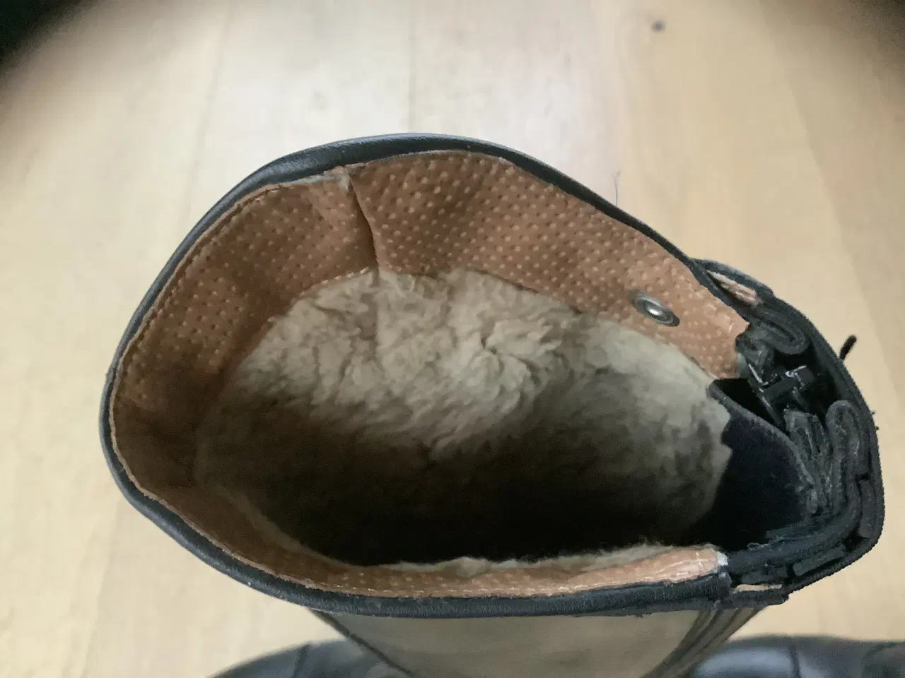 Billede 4 - Børne ridestøvler foret i str. 35