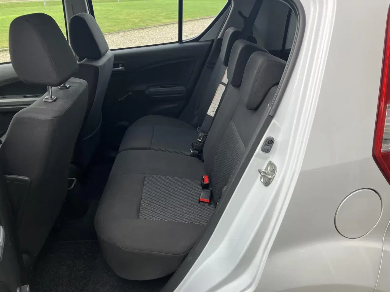 Billede 7 - Suzuki Splash 1,0 12V Kick A/C 68HK 5d