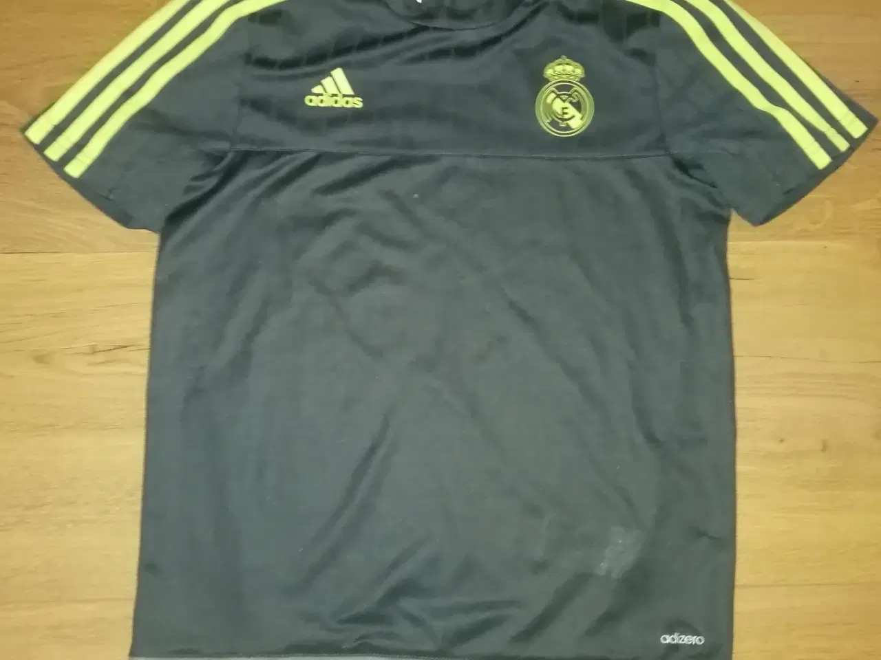 Billede 2 - REAL MADRID C.F. 2016-17 TRØJE, STR. 12 ÅR/152