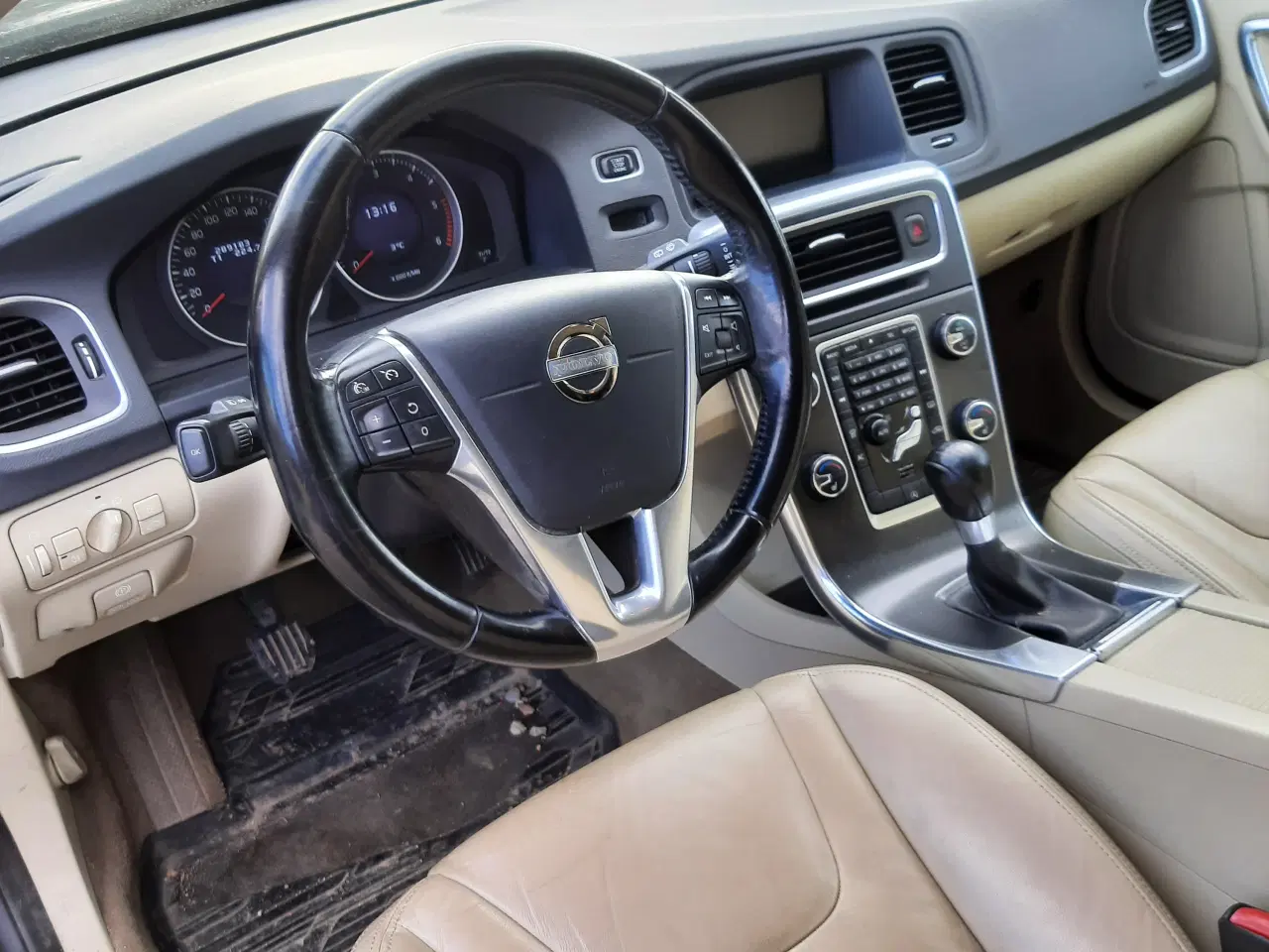 Billede 4 - Volvo v 60 2.0