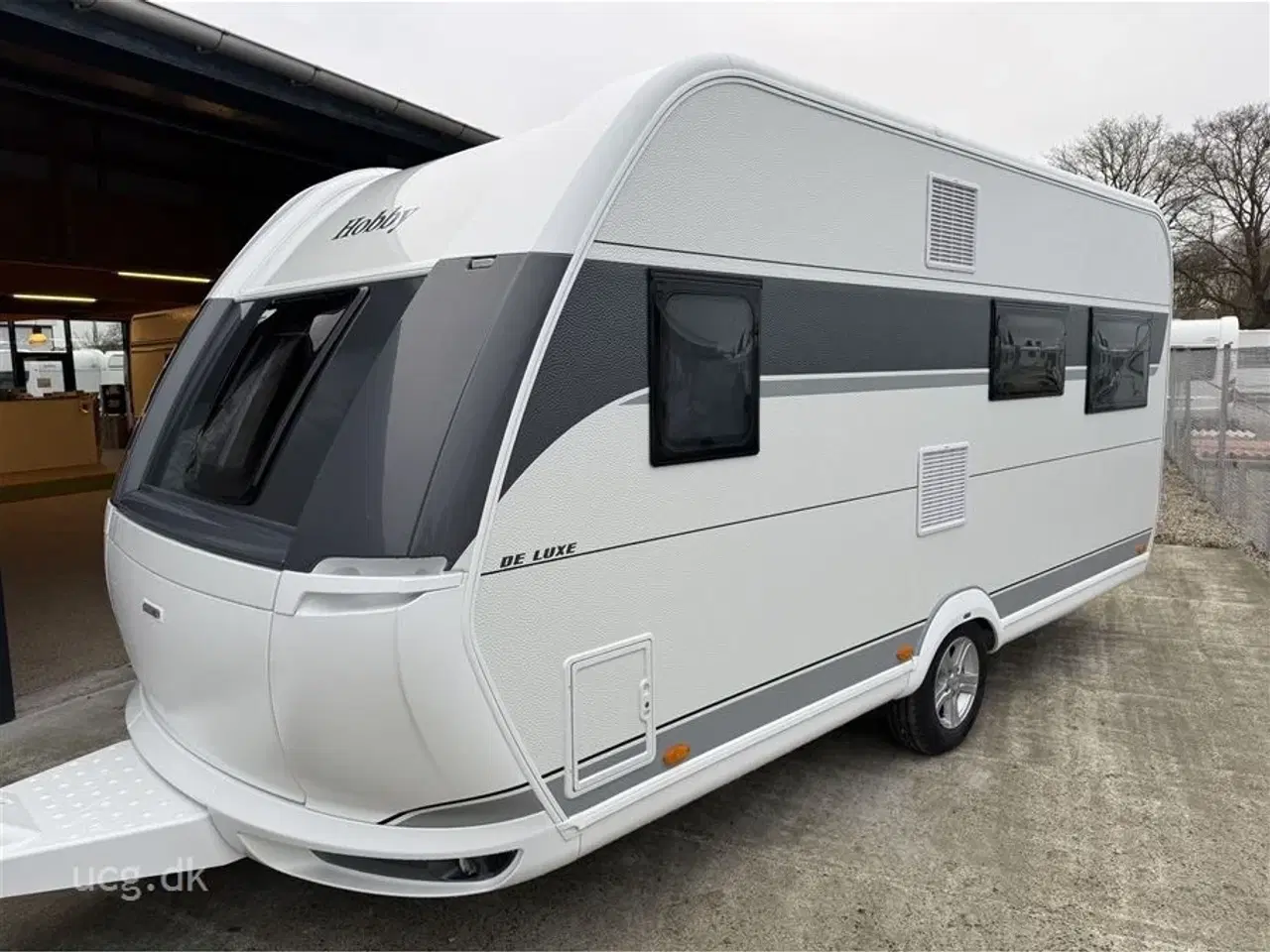 Billede 4 - 2025 - Hobby De Luxe 460 UFe   Prisen er inkl. klargøring, gastest, fugttest, syn og nummerplade.