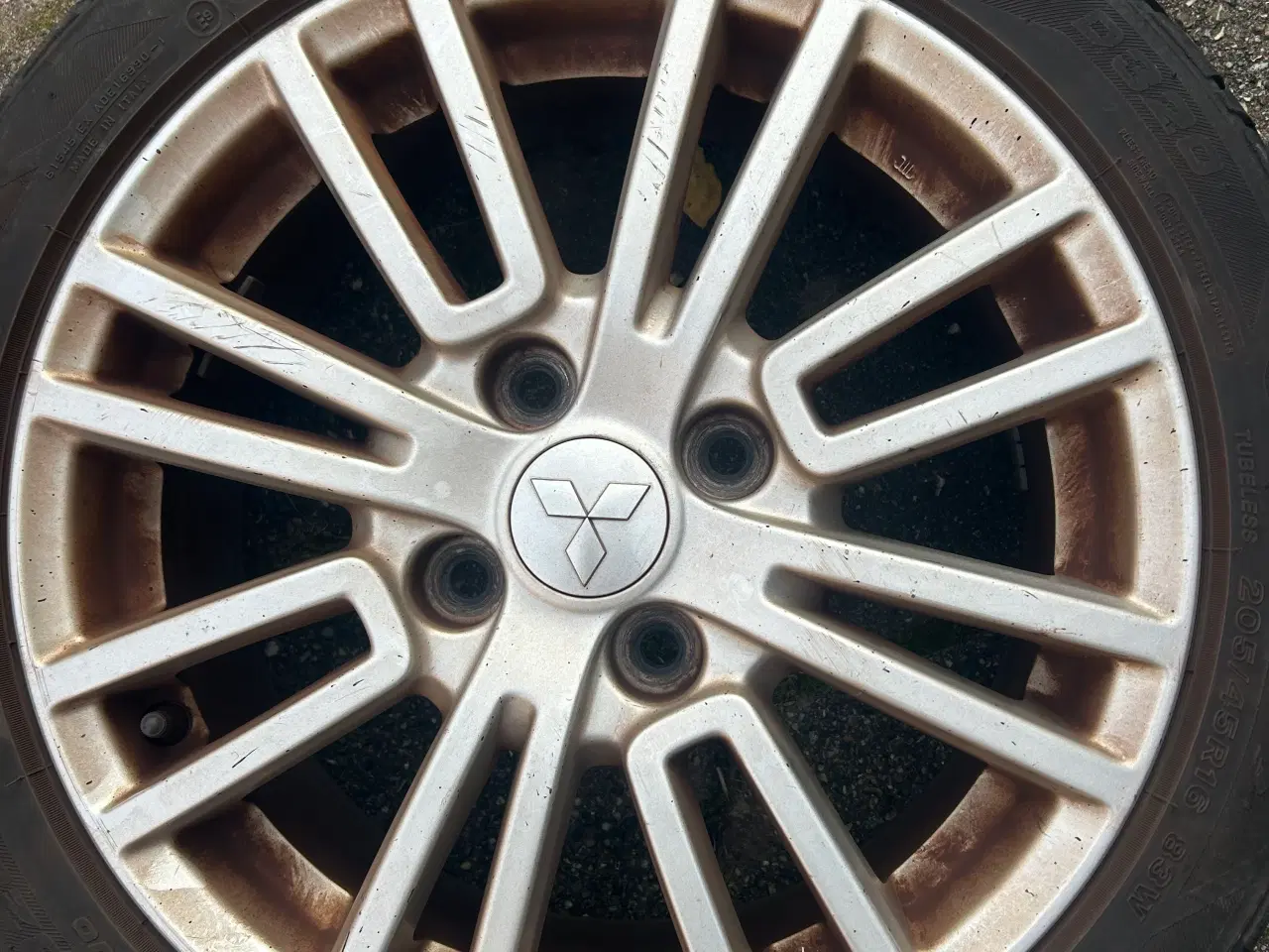 Billede 2 - Originale alufælge til Mitsubishi Colt