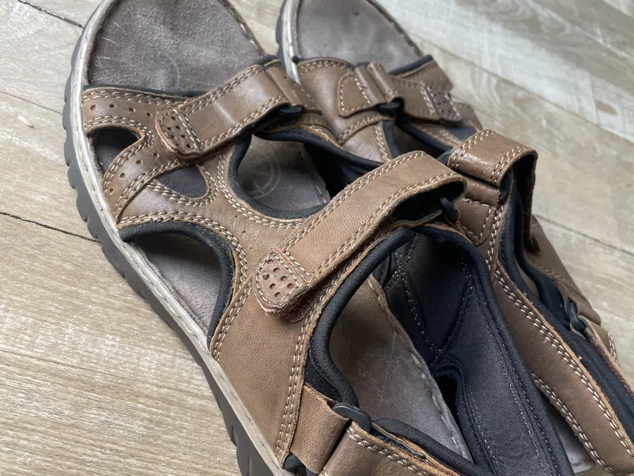 Billede 1 - Sandaler