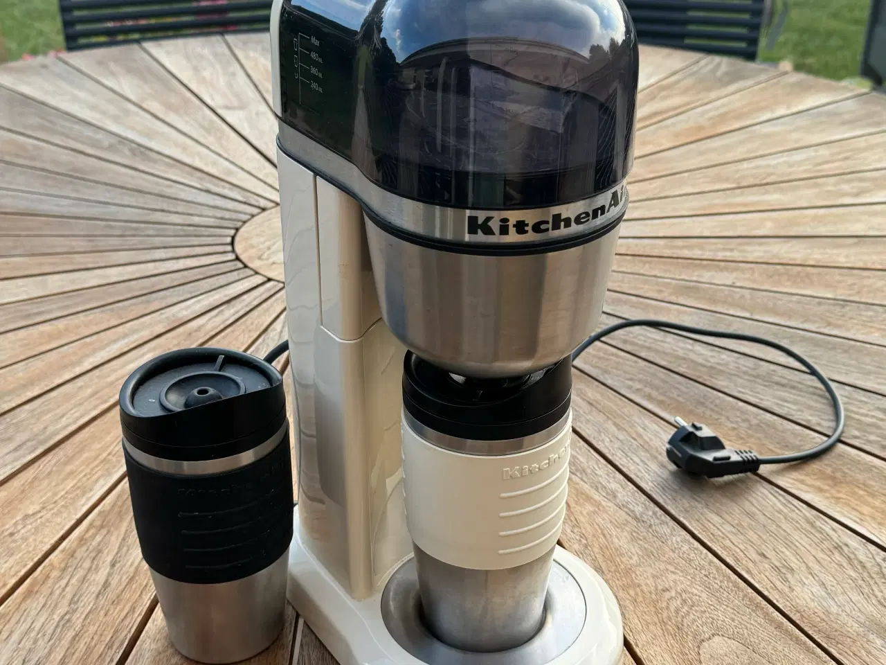 Billede 1 - Kitchenaid kaffemaskine med 2 termokopper 