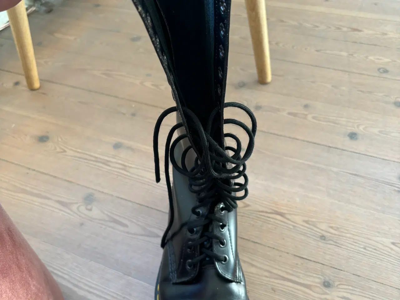 Billede 5 - Dr. Martens 18 huls støvle str. 40