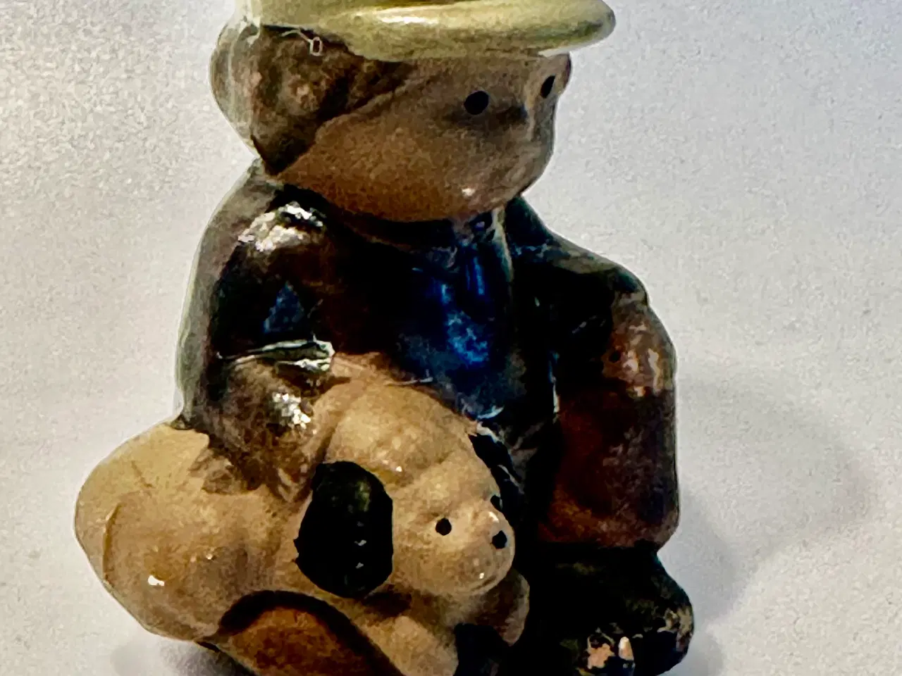 Billede 5 - Miniature ældre figurer og konkylie sælges