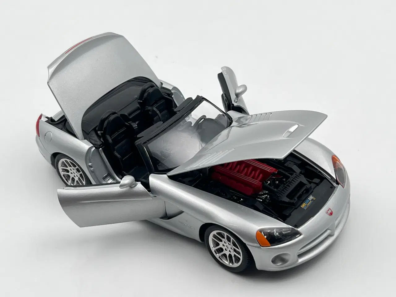 Billede 5 - 2003 Dodge Viper SRT-10 - 1:18