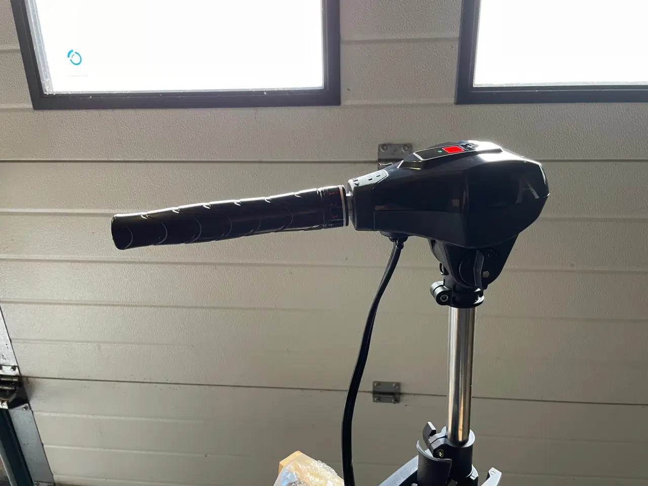 Billede 12 - Alujolle med elmotor