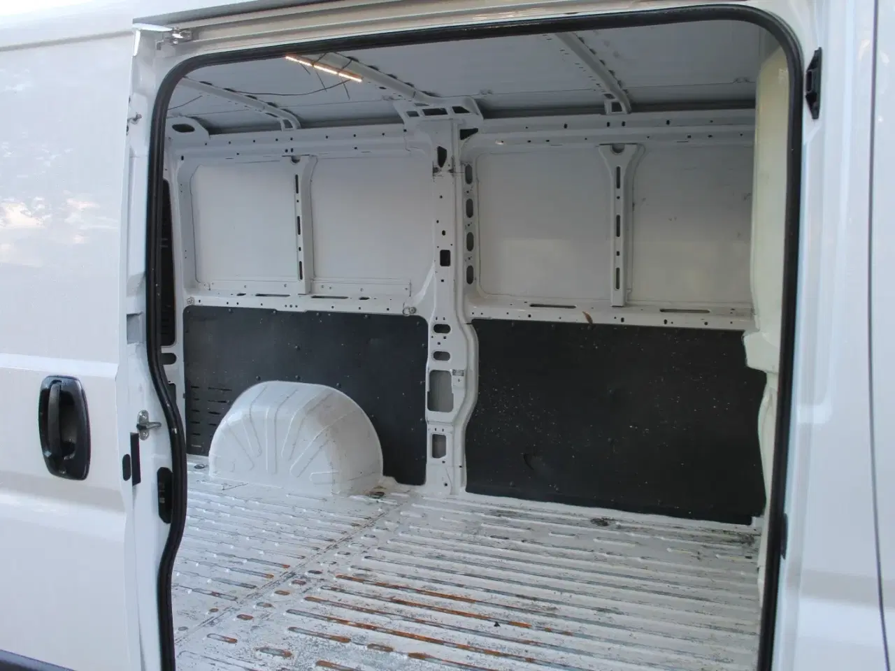 Billede 9 - Fiat Ducato 33 2,3 MJT 130 Kassevogn L2H1