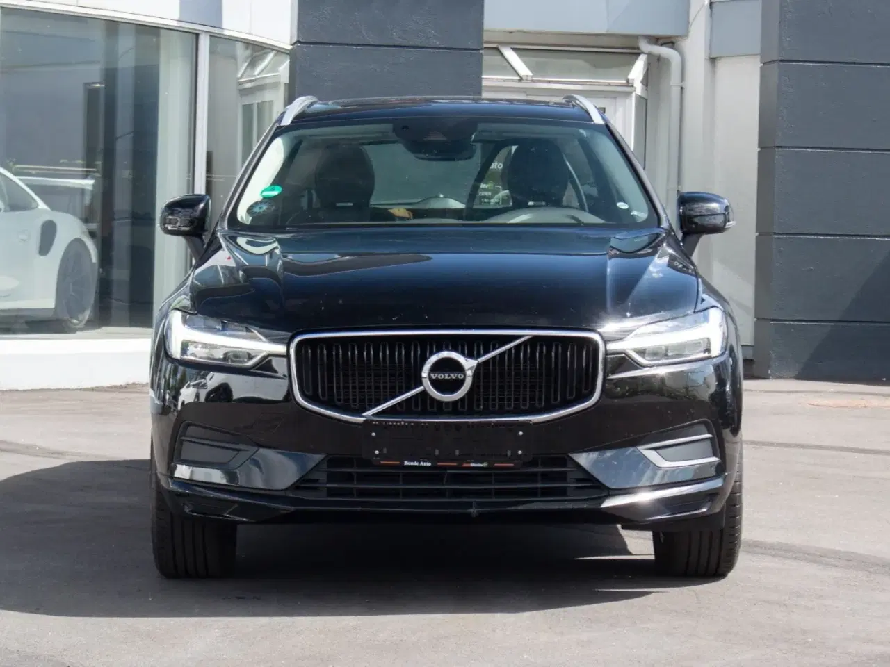 Billede 2 - Volvo XC60 2,0 B4 197 Momentum aut.