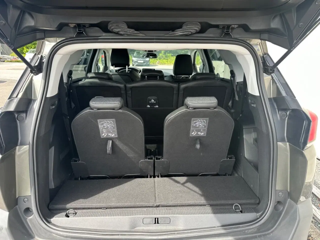 Billede 7 - Peugeot 5008 1,6 BlueHDi 120 Allure 7prs