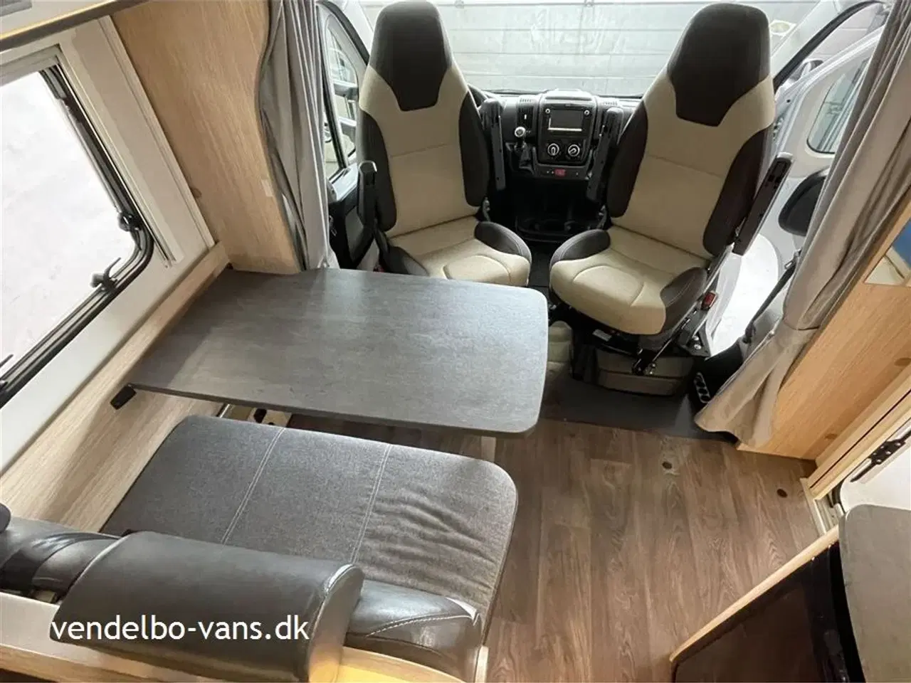 Billede 5 - 2019 - SunLight T 58   Nem og handy under 6 meter længde