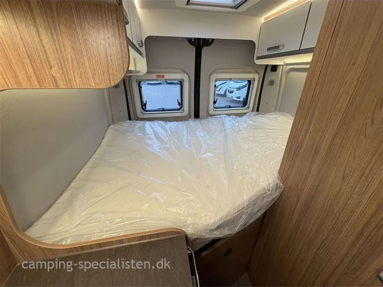 Billede 13 - 2026 - Weinsberg Carabus 540 MQ Edition Fire Ny Weinsberg Carabus 540 MQ Fire Edition 2026 - Kan ses nu hos Camping-Specialisten i Silkeborg