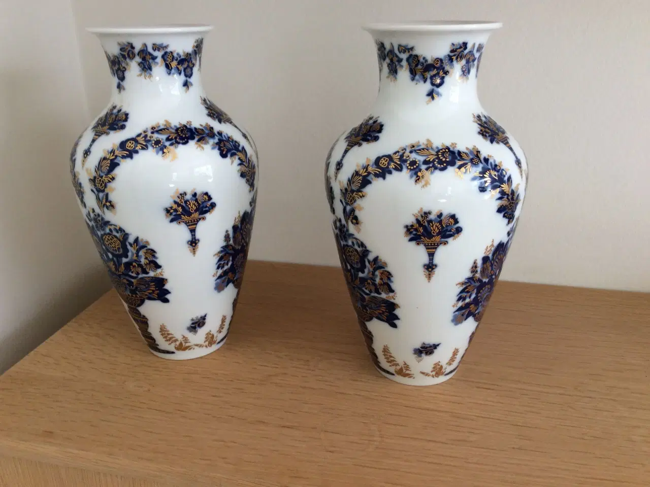 Billede 2 - Vaser, porcelæn