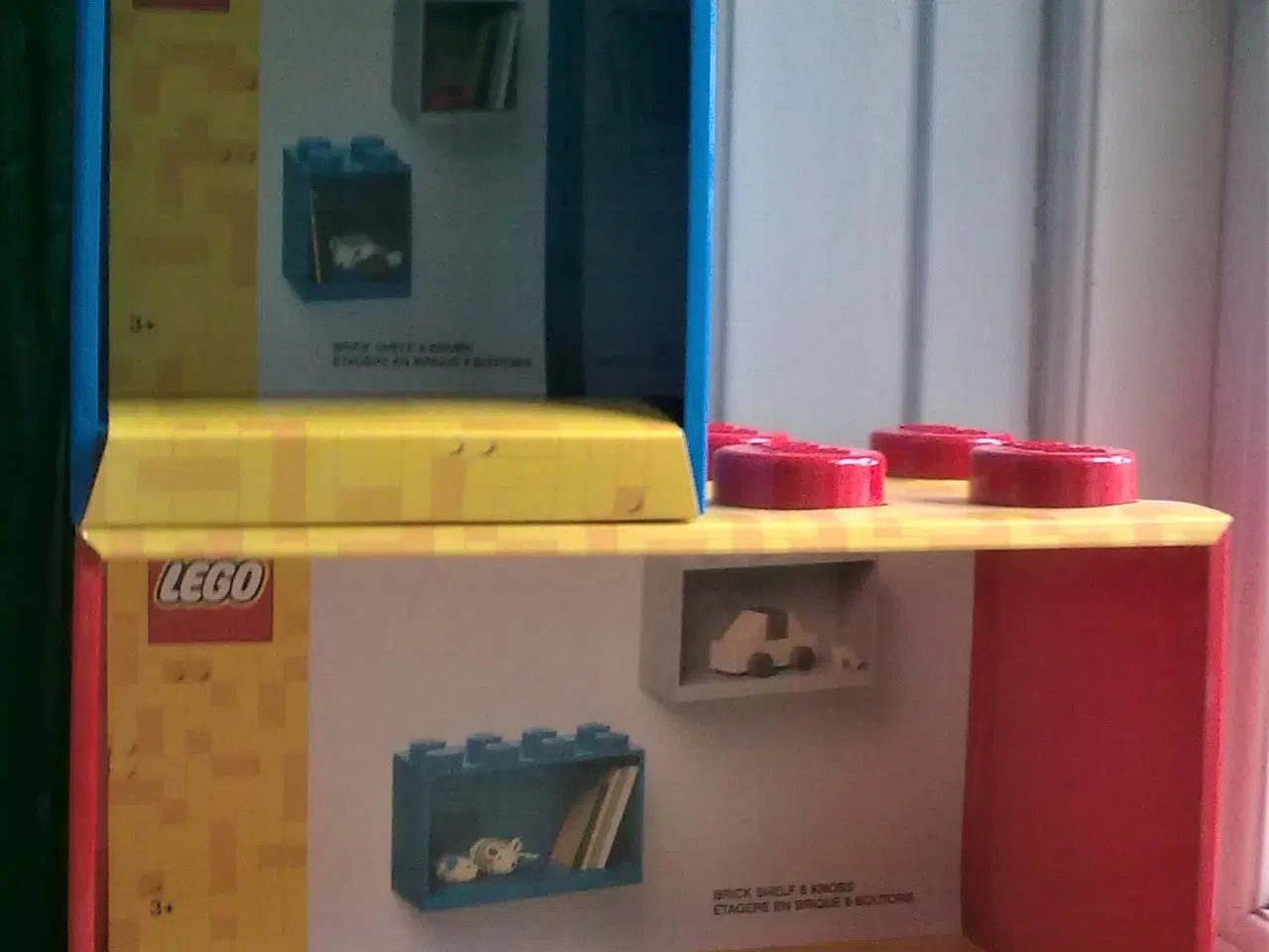 Billede 1 - LEGO hylde i org. emballage UBRUGT BLÅ el RØD