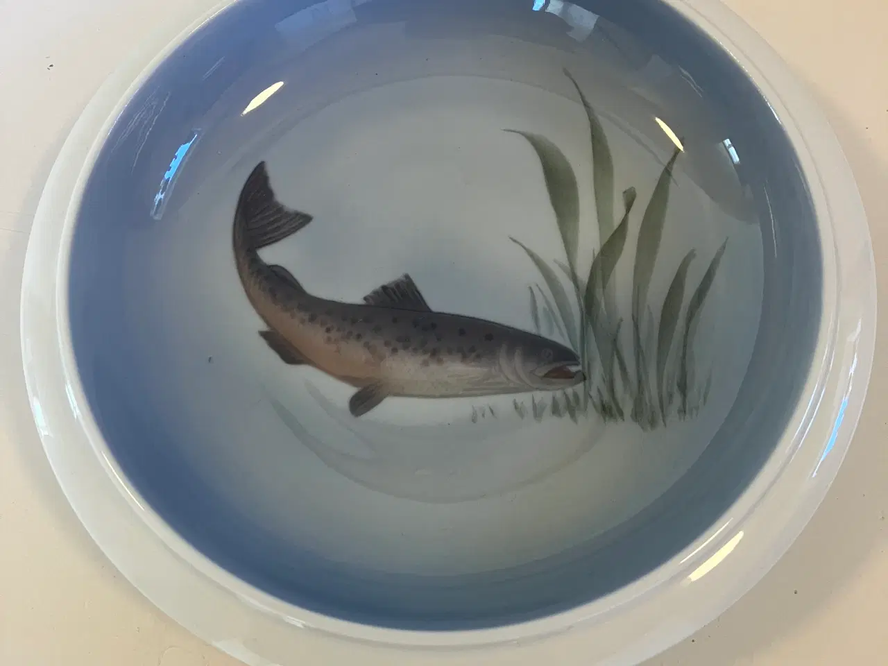 Billede 2 - lille fiske skål fra Royal Copenhagen