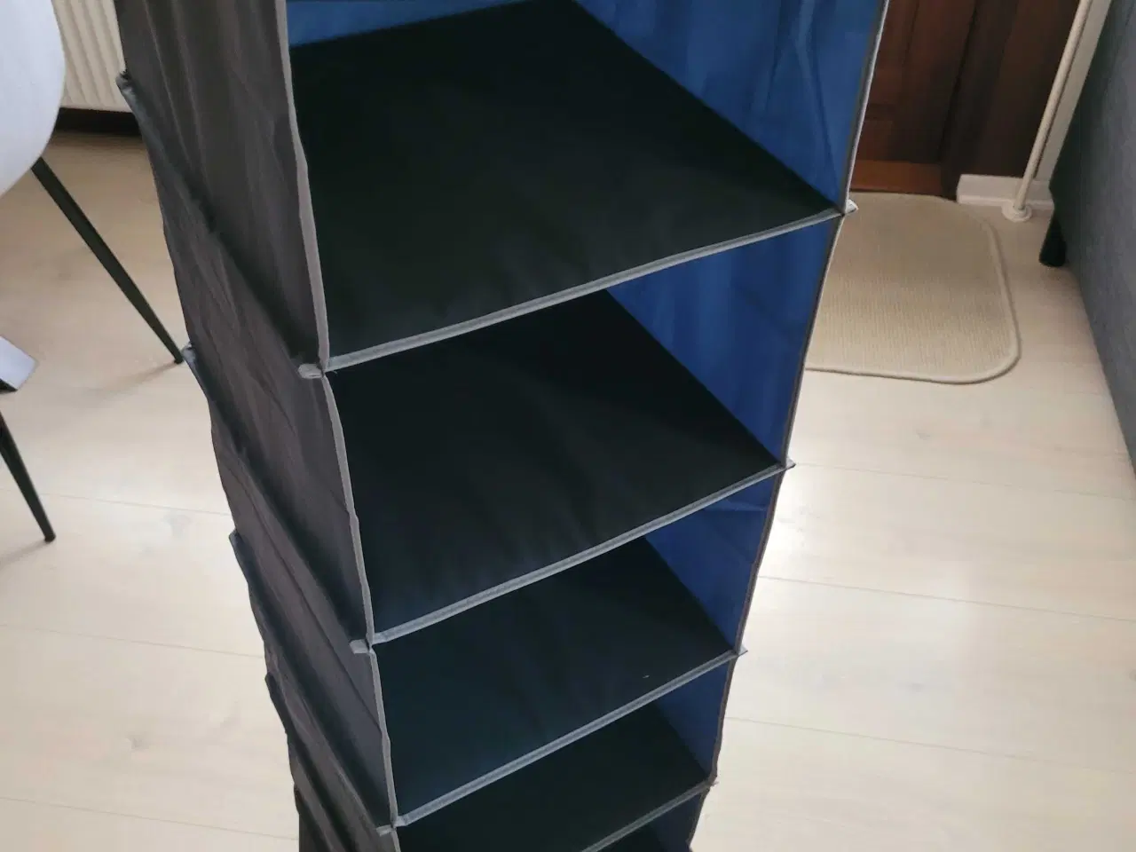 Billede 1 - Hænge reol