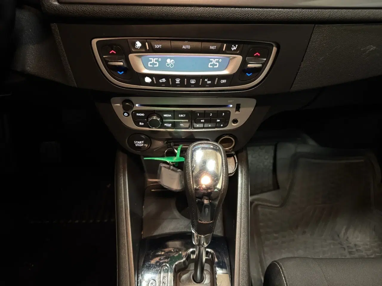 Billede 8 - Renault Megane III 1,5 dCi 110 Limited Edition EDC