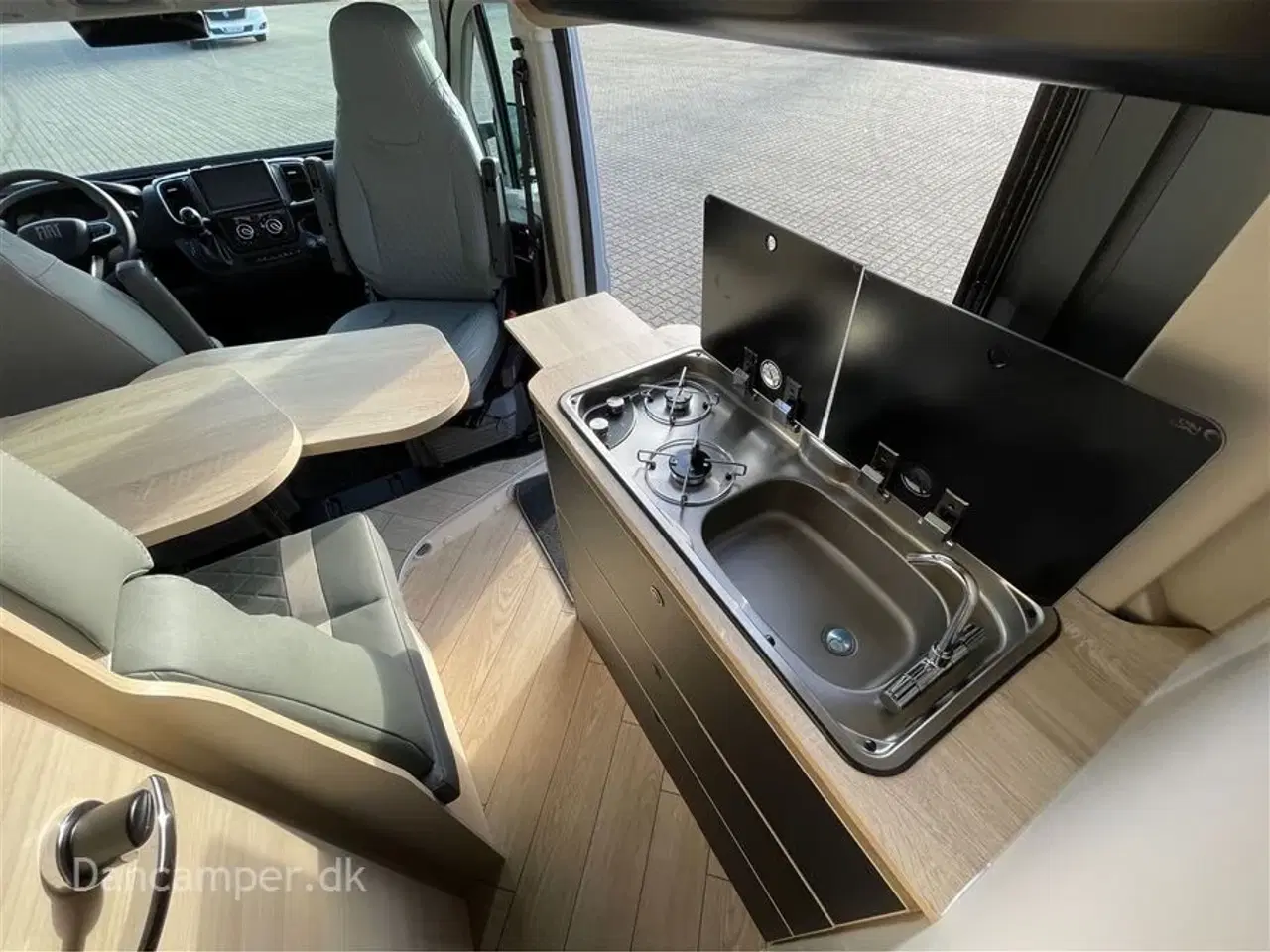 Billede 22 - 2026 - Chausson V697 Sport Line Super vintercamper, 140 HK, 8-trins automatgear, adaptiv fartpilot. Tilbehørs-, Connect-, Safety- og Artic pakke m.m.m..