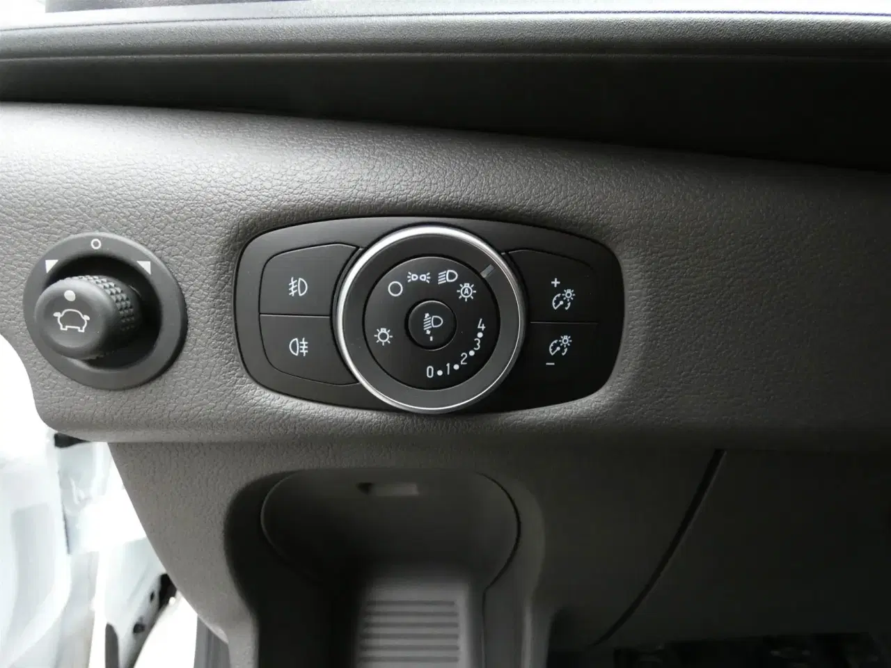 Billede 13 - Ford Transit 350 L2H1 2,0 TDCi Trend RWD 170HK Ladv./Chas. 6g