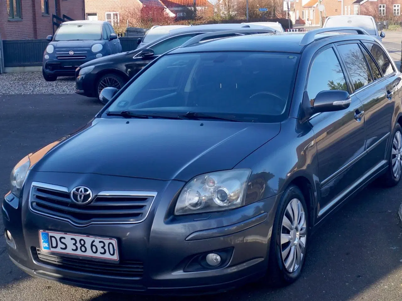 Billede 1 - Toyota Avensis 2,0 D-4D DPF Linea Sol 126HK Stc 6g