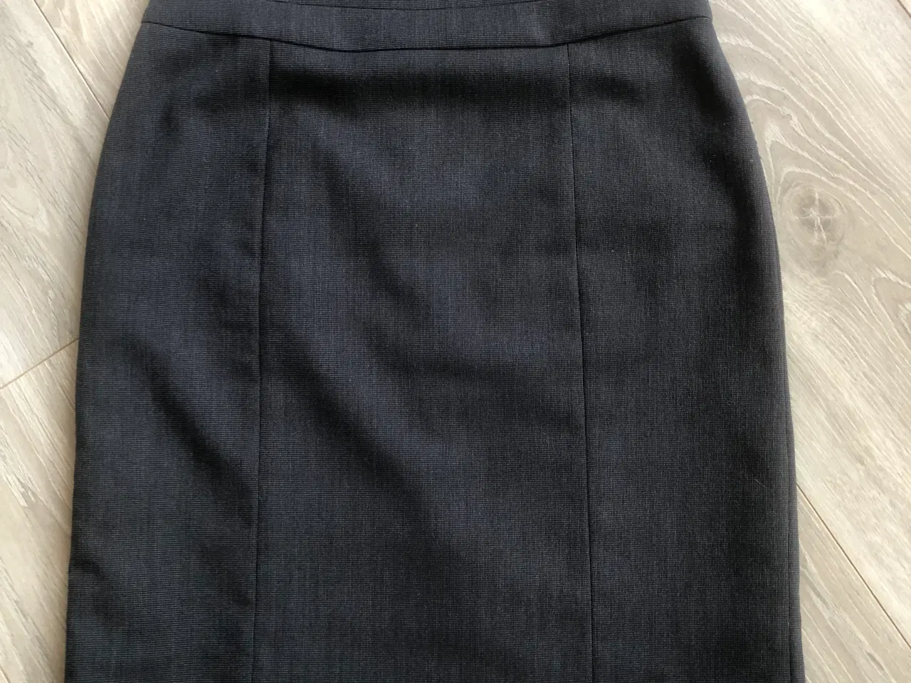 Billede 1 - Pencil skirt