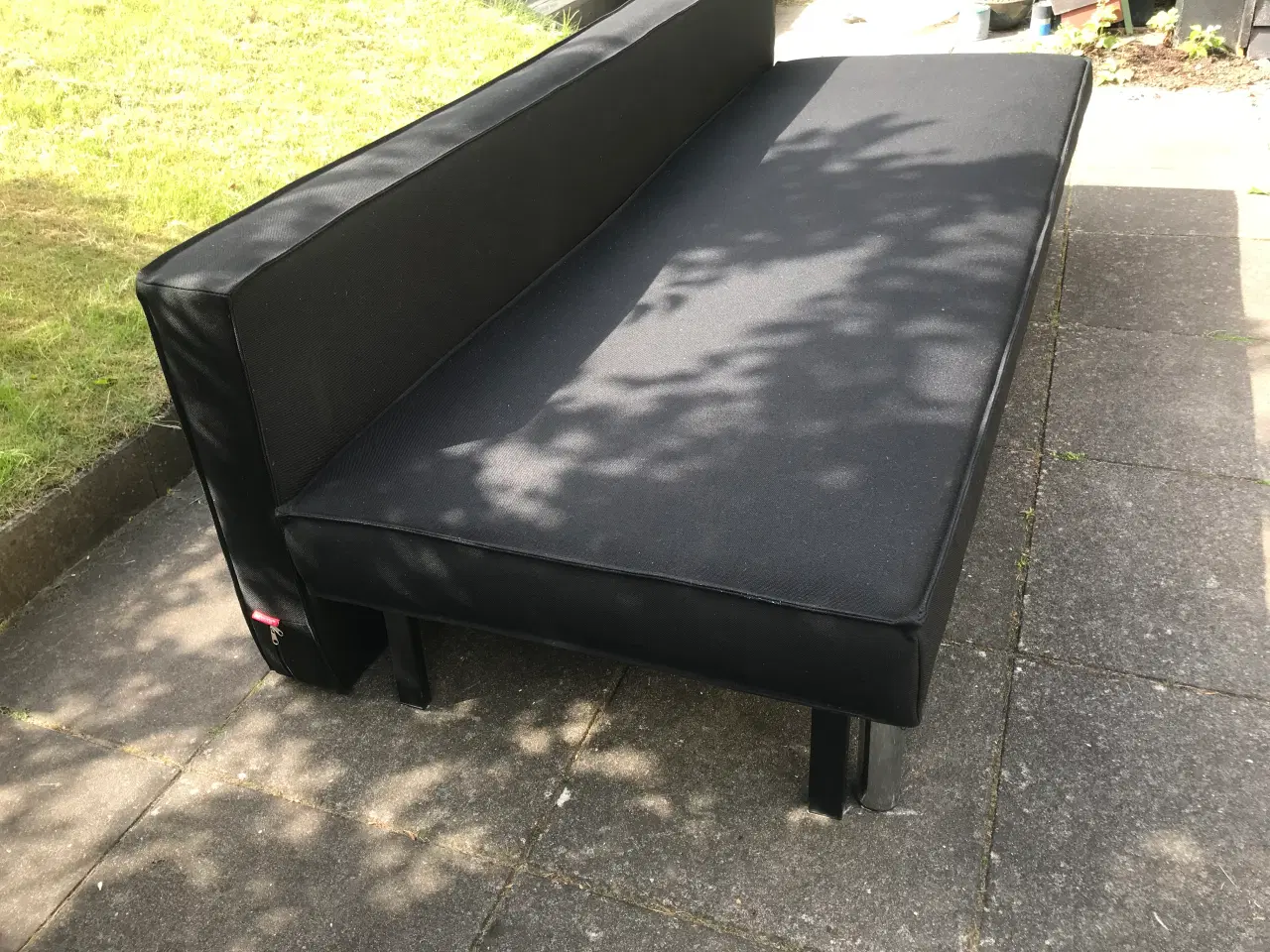 Billede 3 - Pæn 1 1/2 persons sovesofa i sort