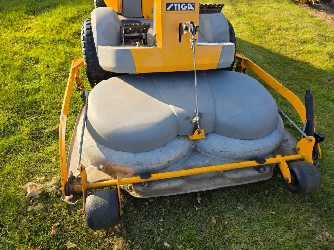 Billede 2 - Stiga Villa 12HST havetraktor