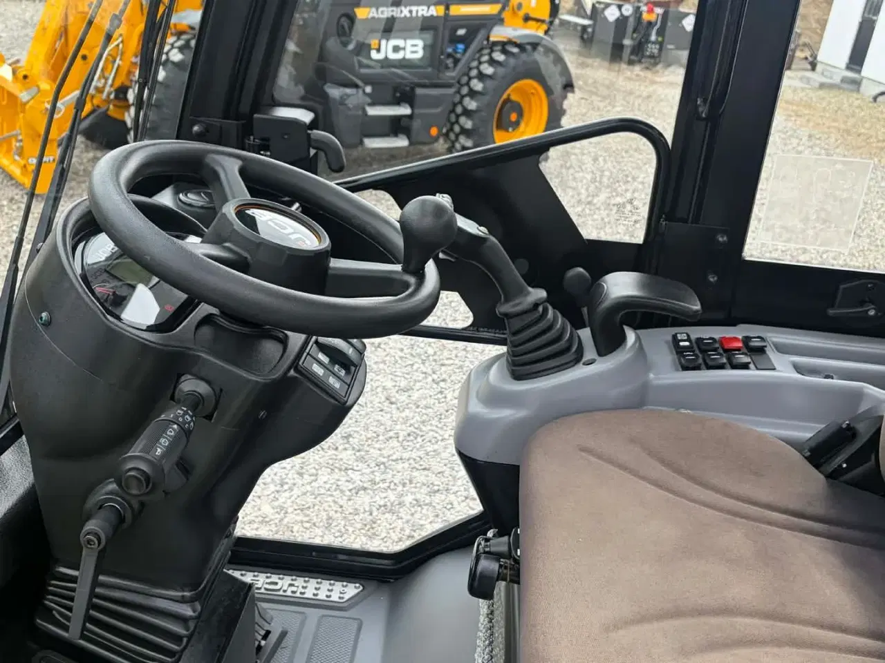 Billede 12 - JCB 403 agri plus Minilæsser
