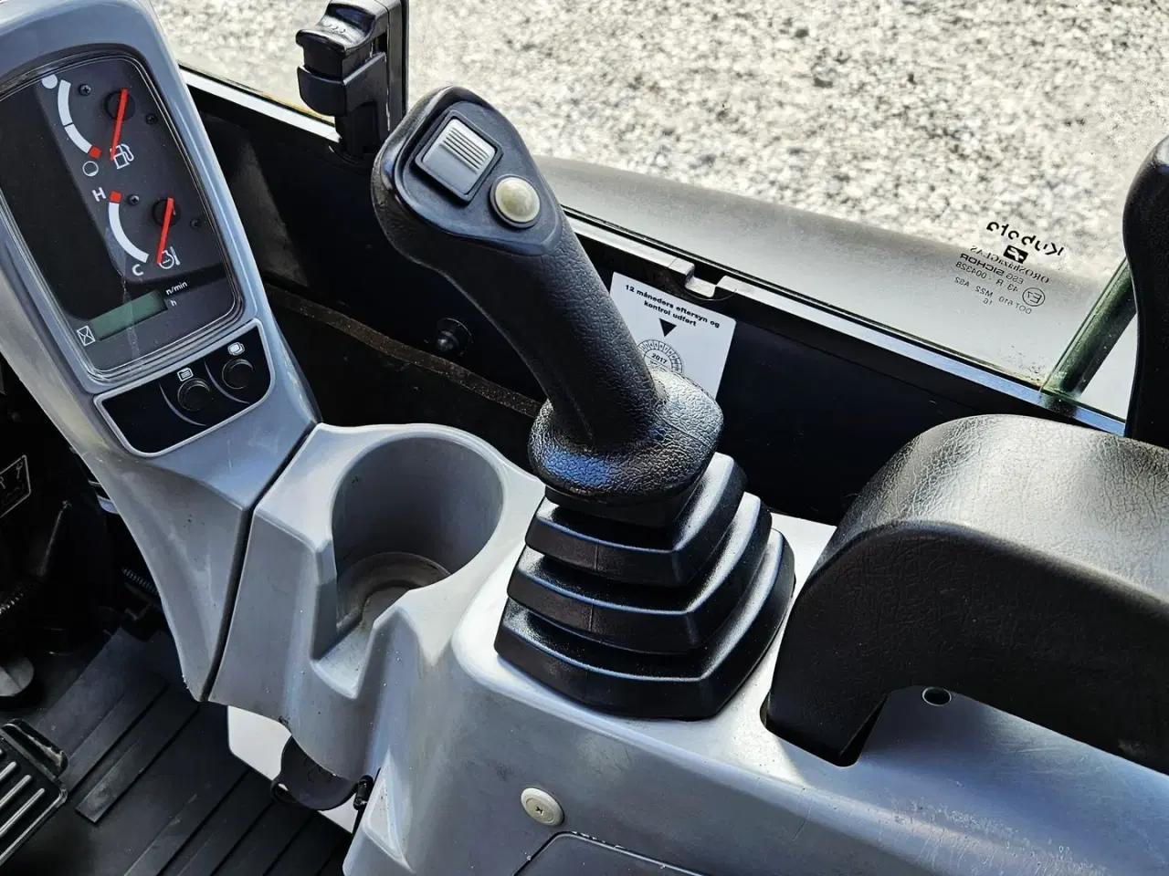 Billede 16 - Kubota U 27-4 / powertilt / skovlsæt / 3800 timer