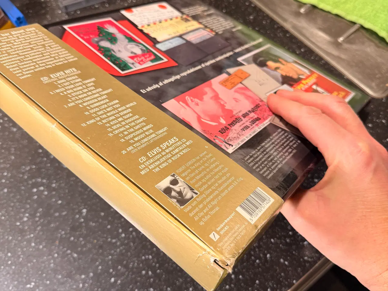 Billede 2 - Elvis på nært hold