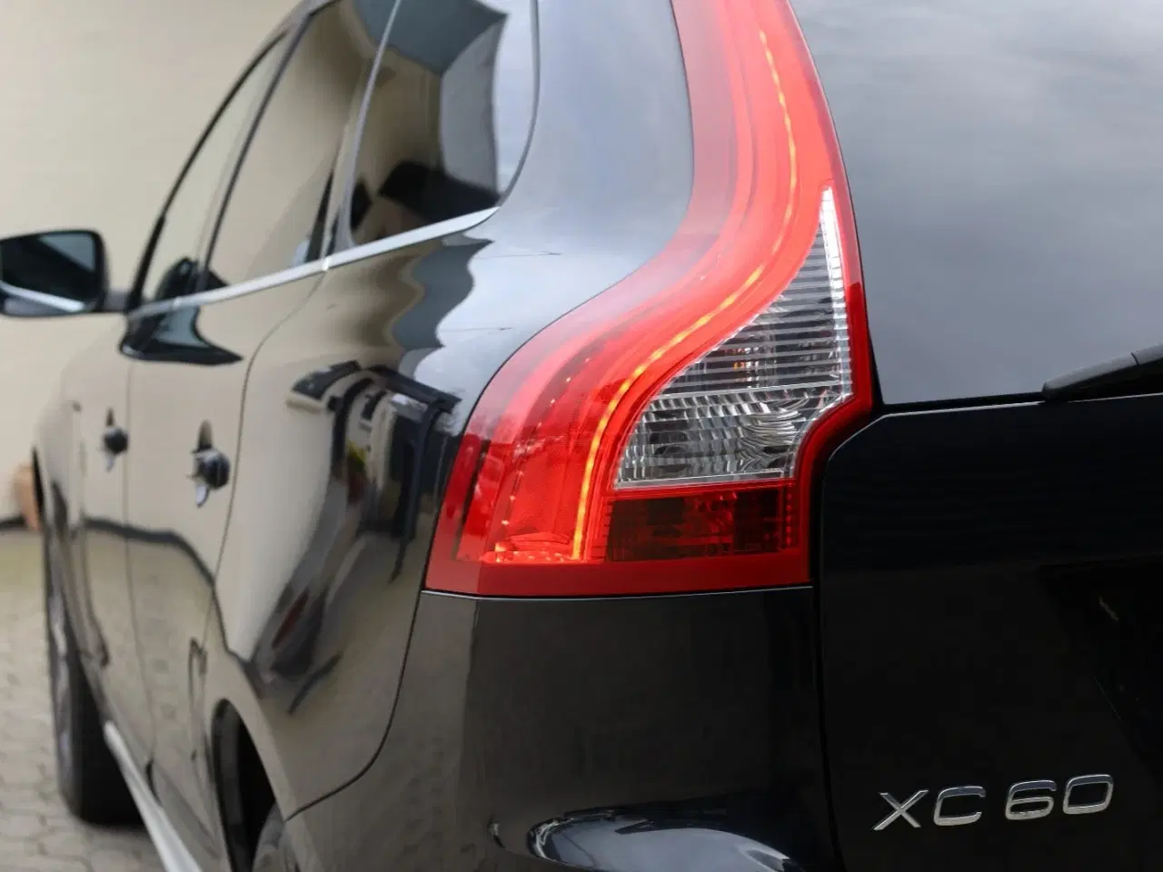 Billede 15 - Volvo XC60 2,4 D5 215 R-Design aut. AWD